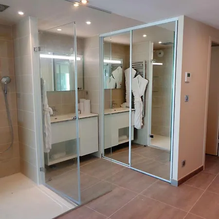 Nautilia 102 - Luxe Avec Jacuzzi- 2 Personnes * Agde