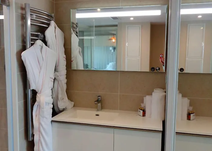 Nautilia 102 - Luxe Avec Jacuzzi- 2 Personnes Apartamento *